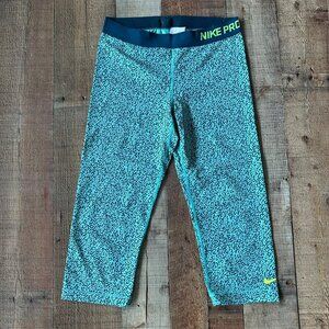 Nike Pro Womens Cropped Leggings Capris Blue/Green Size L